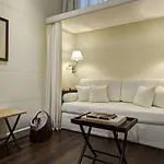 Отель Gallery Art - Lungarno Collection