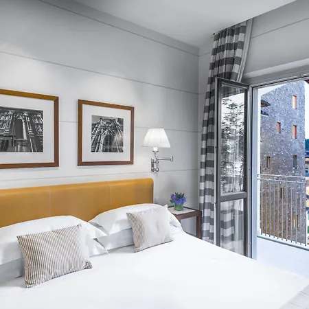 Gallery Art - Lungarno Collection 4* Florencja