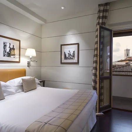 Hotel Gallery Art - Lungarno Collection Florenz