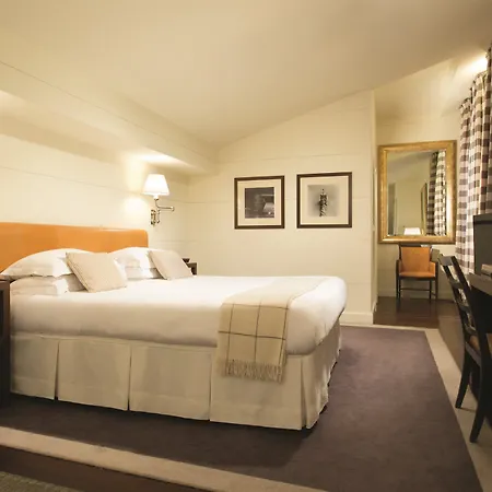 Gallery Art - Lungarno Collection Hotel Florenz