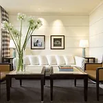 Gallery Art - Lungarno Collection