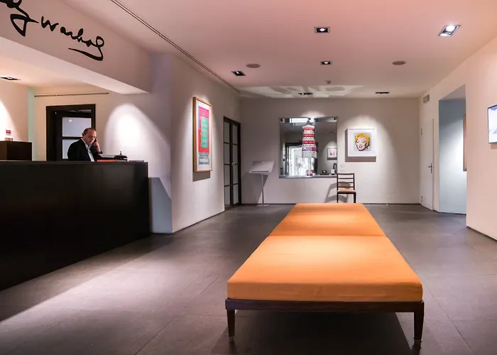 Gallery Art - Lungarno Collection Hotel